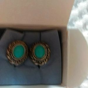 AVON Vintage earrings